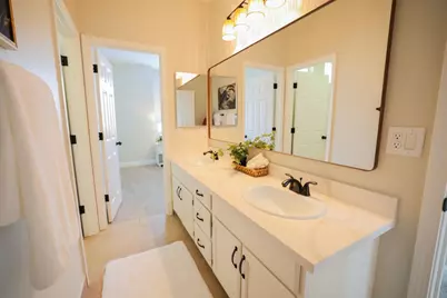 876 Walker Street, Woodland, CA 95776 - Photo 41