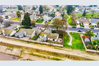 12343 Quicksilver Street, Waterford, CA 95386 - Photo 3