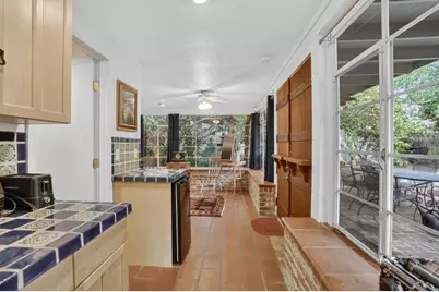 1226 10th Avenue, Sacramento, CA 95818 - Photo 47