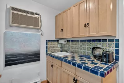 1226 10th Avenue, Sacramento, CA 95818 - Photo 49