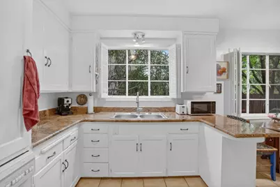 1226 10th Avenue, Sacramento, CA 95818 - Photo 21