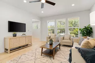 210 D St, Roseville, CA 95678 - Photo 23