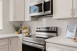 210 D St, Roseville, CA 95678 - Photo 13