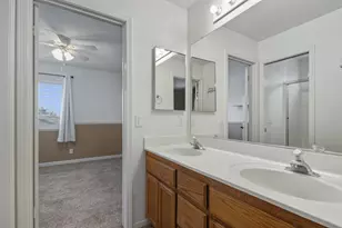 208 Rector Ln, Modesto, CA 95357 - Photo 25