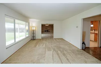 909 Mount Vernon Drive, Modesto, CA 95350 - Photo 5