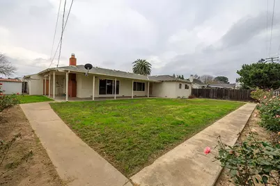 909 Mount Vernon Drive, Modesto, CA 95350 - Photo 41