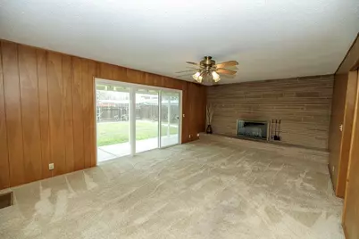 909 Mount Vernon Drive, Modesto, CA 95350 - Photo 7