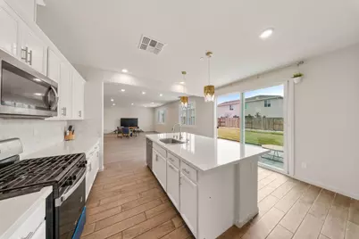3052 Russos Drive, Manteca, CA 95337 - Photo 13