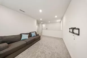 3052 Russos Dr, Manteca, CA 95337 - Photo 13