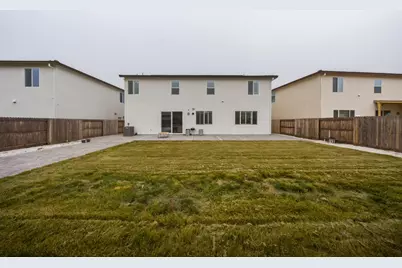 3052 Russos Drive, Manteca, CA 95337 - Photo 25