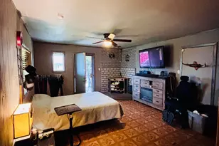 1141 N E St, Stockton, CA 95205 - Photo 5