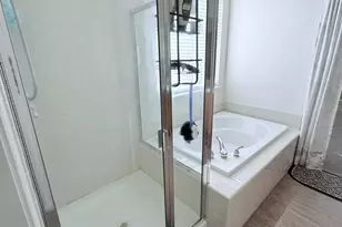 2094 New Hampshire Way, Sacramento, CA 95835 - Photo 13