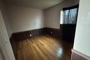 2585 Beaumont St, Sacramento, CA 95815 - Photo 5