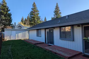 7441 Spicewood Dr, Sacramento, CA 95831 - Photo 15