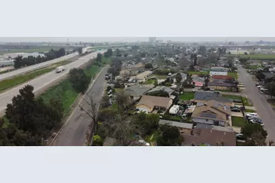 1603 W Hazelton Avenue, Stockton, CA 95203 - Photo 11