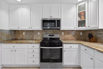 8877 Amberjack Way, Sacramento, CA 95828 - Photo 19