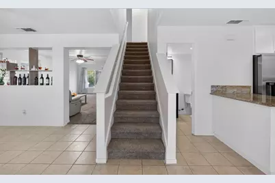 8877 Amberjack Way, Sacramento, CA 95828 - Photo 13