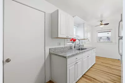 702 Dixieanne Avenue, Sacramento, CA 95815 - Photo 41