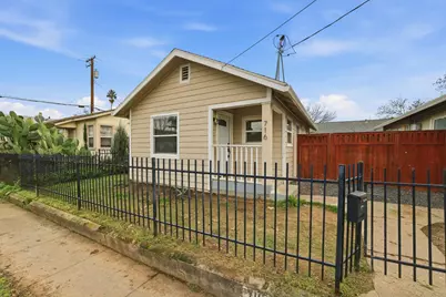 702 Dixieanne Avenue, Sacramento, CA 95815 - Photo 33