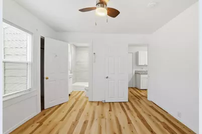 702 Dixieanne Avenue, Sacramento, CA 95815 - Photo 47