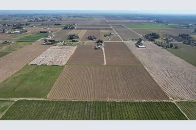 21863 N Bruella Road, Acampo, CA 95220 - Photo 5