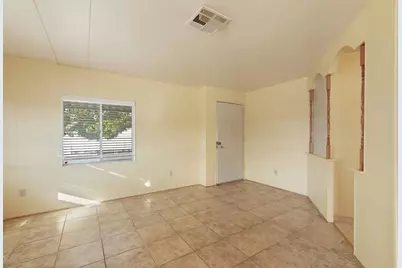 West Lane #157, Stockton, CA 95210 - Photo 3