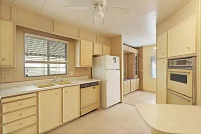 West Lane #157, Stockton, CA 95210 - Photo 7