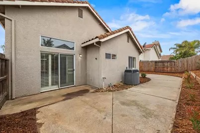 9363 Boscastle Way, Sacramento, CA 95829 - Photo 21