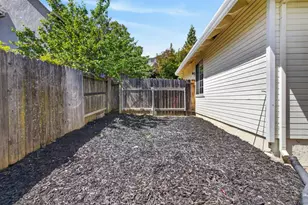 2025 Moonstone Cir, El Dorado Hills, CA 95762 - Photo 51