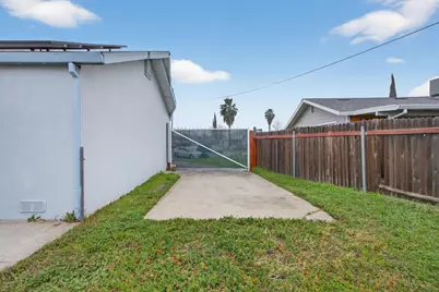 7213 Coronet Court, Citrus Heights, CA 95621 - Photo 35