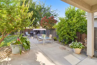 8312 Cabochon Way, Sacramento, CA 95829 - Photo 43