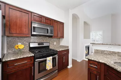5350 Dunlay Drive #2011, Sacramento, CA 95835 - Photo 7