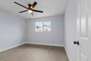 6907 Coronation Ct, Rio Linda, CA 95673 - Photo 19