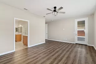 9644 Oakham Way, Elk Grove, CA 95757 - Photo 29