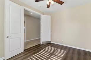 9644 Oakham Way, Elk Grove, CA 95757 - Photo 25