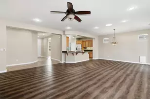 9644 Oakham Way, Elk Grove, CA 95757 - Photo 11