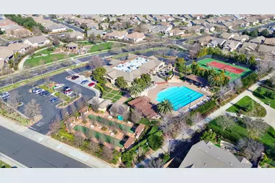 9644 Oakham Way, Elk Grove, CA 95757 - Photo 63