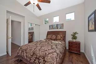 9448 Plainoak Way, Elk Grove, CA 95758 - Photo 25