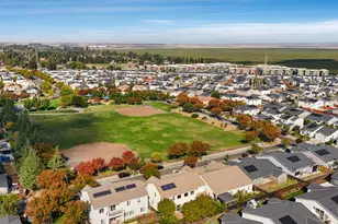 2378 Aviles, Merced, CA 95340 - Photo 65