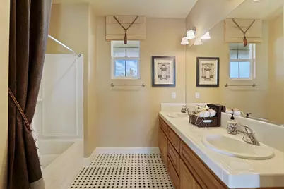 2378 Aviles, Merced, CA 95340 - Photo 47