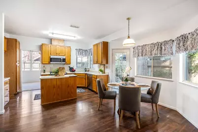 1537 Grass Valley Drive, Woodland, CA 95776 - Photo 21