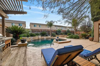 701 Rolling Green Drive, West Sacramento, CA 95605 - Photo 45