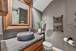 701 Rolling Green Dr, West Sacramento, CA 95605 - Photo 21