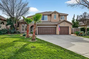 701 Rolling Green Dr, West Sacramento, CA 95605 - Photo 3