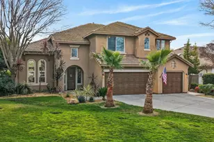 701 Rolling Green Dr, West Sacramento, CA 95605 - Photo 1