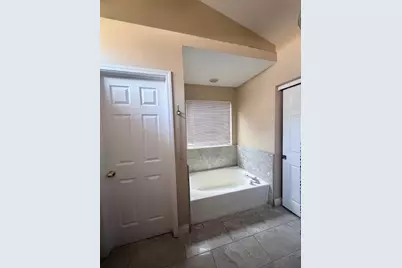 8510 Thornbury Drive, Antelope, CA 95843 - Photo 31