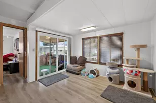 7552 Red Bud Ln, Sacramento, CA 95828 - Photo 7