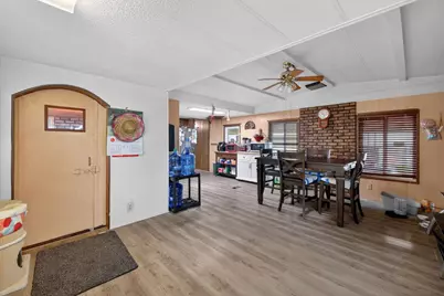 7552 Red Bud Lane, Sacramento, CA 95828 - Photo 5