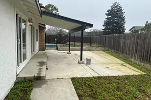 1954 Robin Dr, Ceres, CA 95307 - Photo 11