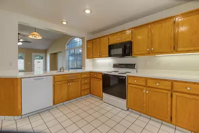 3517 Kentfield Court, Modesto, CA 95355 - Photo 9